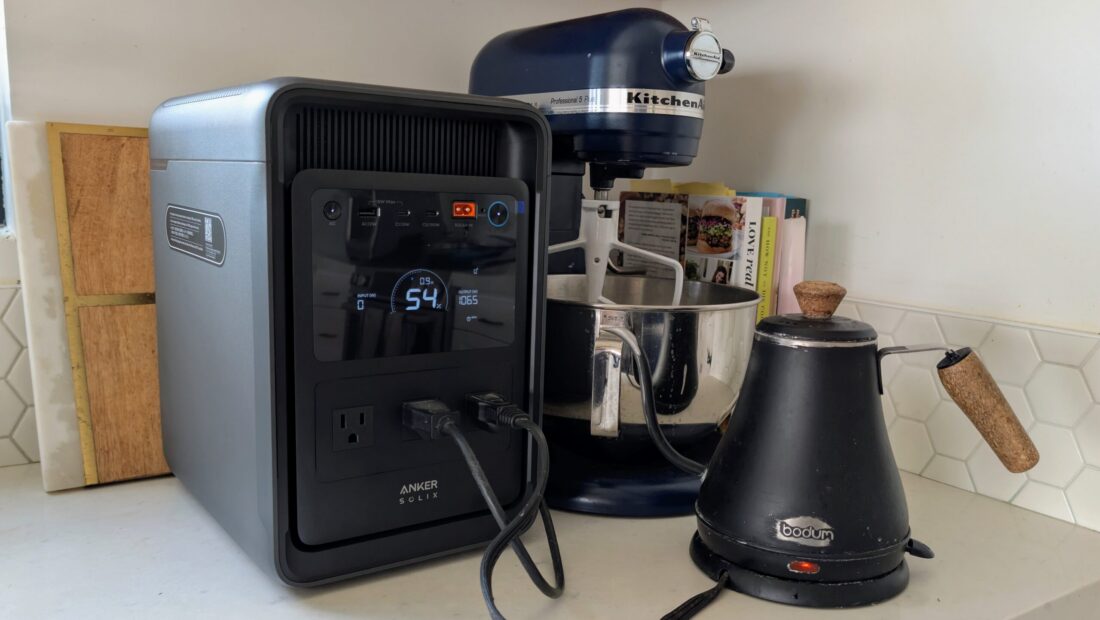 Anker SOLIX S2000 Review — CleanTechnica Tested