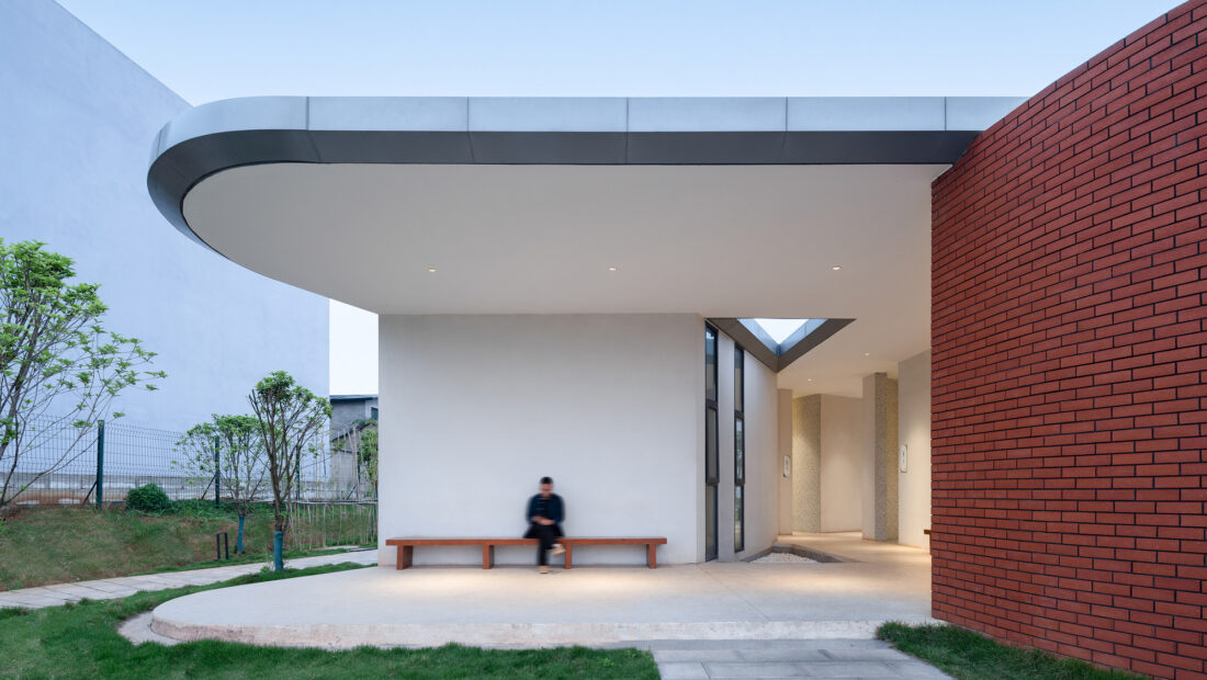 Buildings of Liangzi Lake Changling Ferry  / UP Architecture