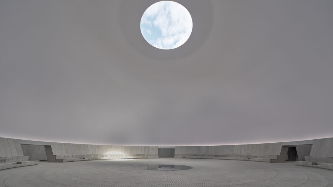 James Turrell's Skyspace and the Opening of the Obama Presidential Center: This Week’s Review
