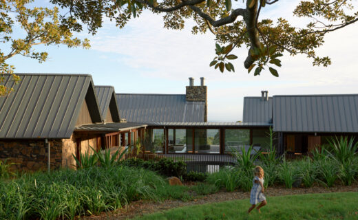 Saddleback Mountain House / Casey Brown Architecture