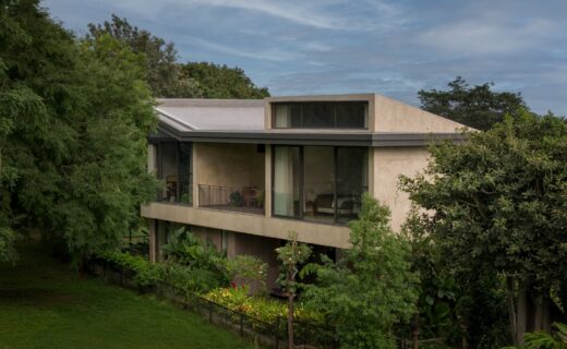 Sandstone House / 4Brick Studio