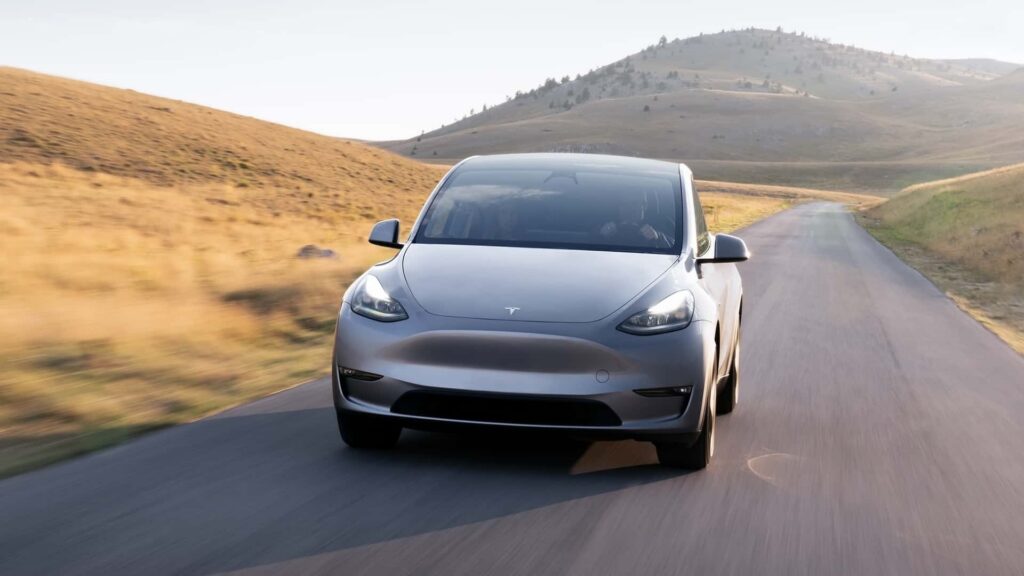 This Low-Mileage 2025 Tesla Model Y Lost A Lot Of Range Fast