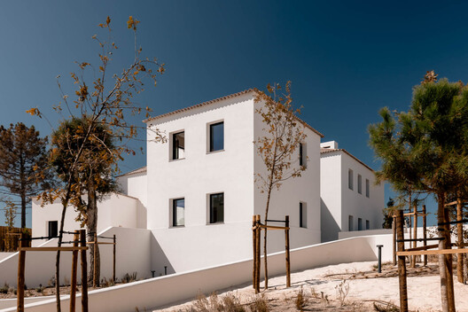 Vila Talha / Contacto Atlântico