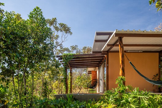 Mel House / Francisco Lang Arquitetura