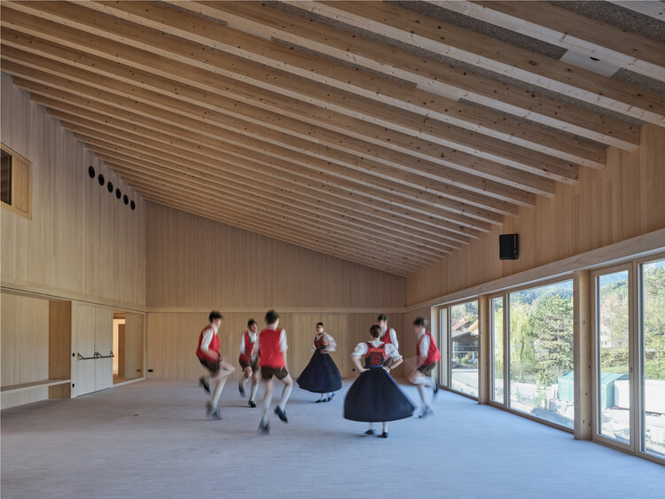 Fire Station and Community Hall Mötz / Imgang Architekten