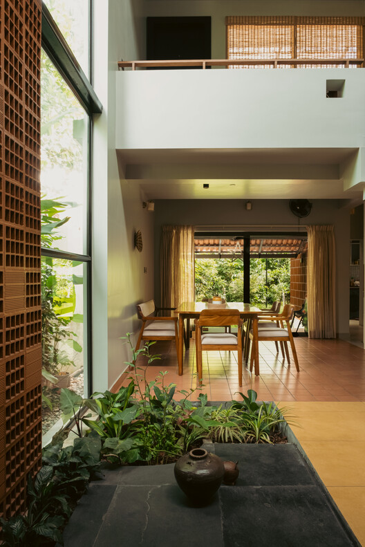 Antara Residence / Ark Architecture Studio