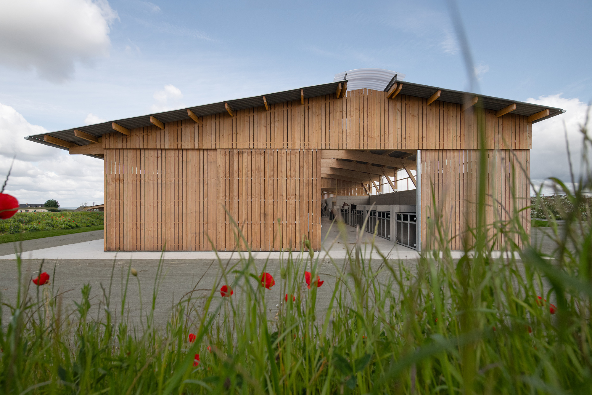 Stable / Carmen Maurice Architecture