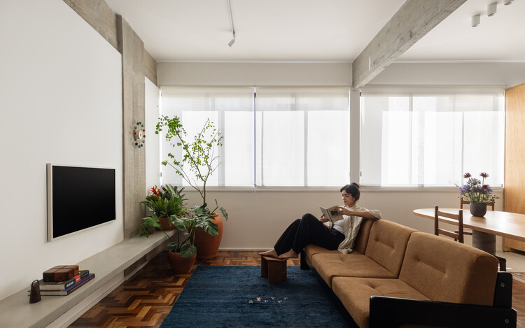 Caju Apartment / CODA Arquitetura