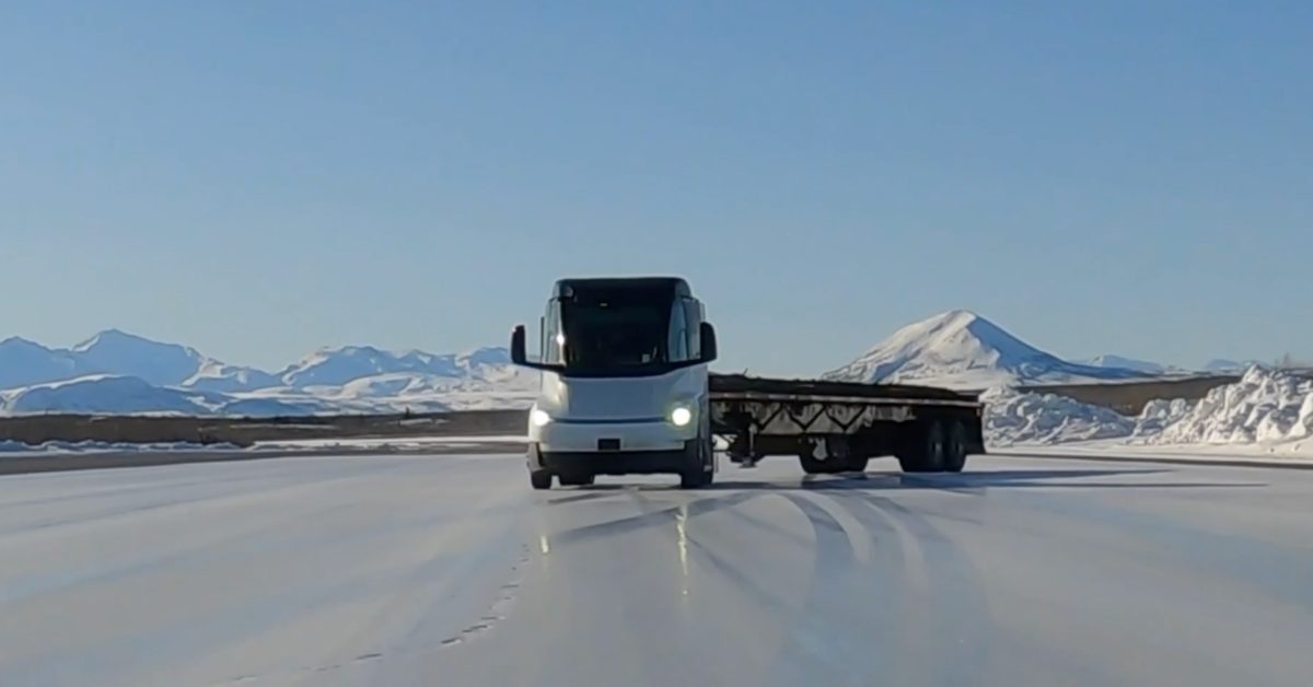 Musk says Tesla Semi self-driving is a year away, so truckers are safe
