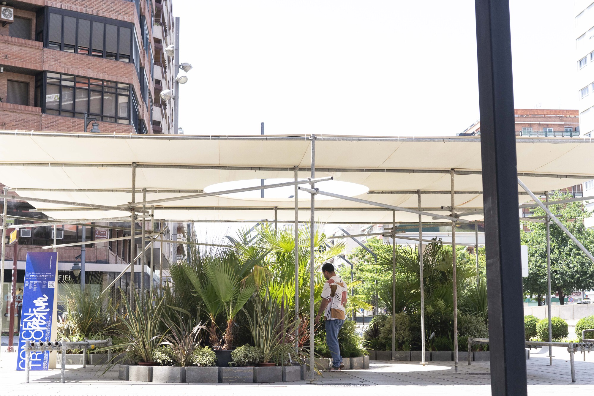 An Architectural Language of Artificial Cooling: Shade, Mist, and Autonomy