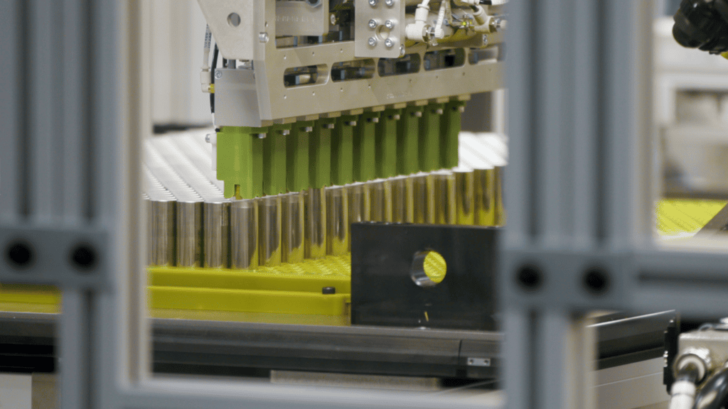 Scaling and optimizing modern battery production: The role of advanced automation and digitalization