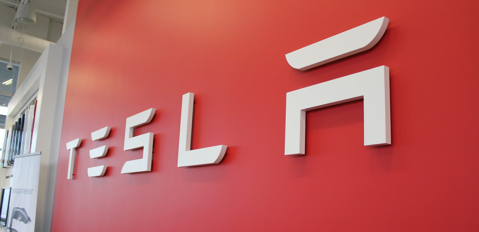 Florida AG asks court to erase Tesla’s $243M Autopilot crash verdict