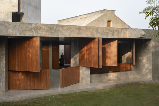 Museum of Humanity / studio apaaar