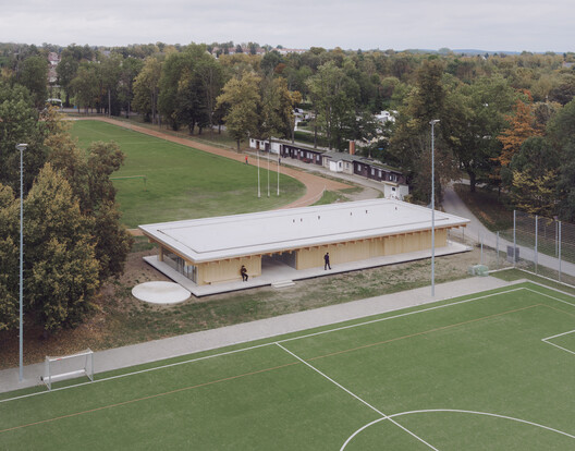 Engawa Sports facility / FAKT – Office for Architecture
