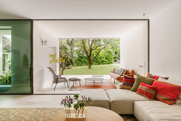 Full Renovation LVL / Ábaton