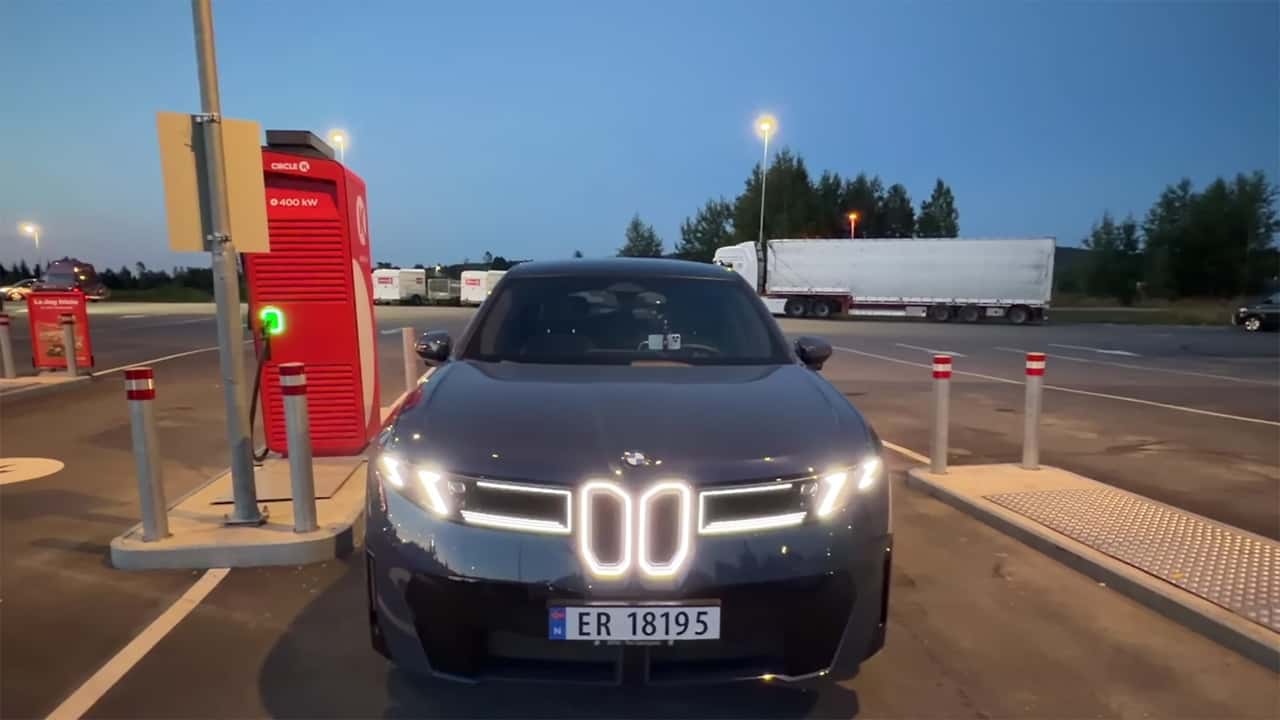 A BMW iX3 Charged For Just 15 Minutes. Here's How Far It Drove On The Highway