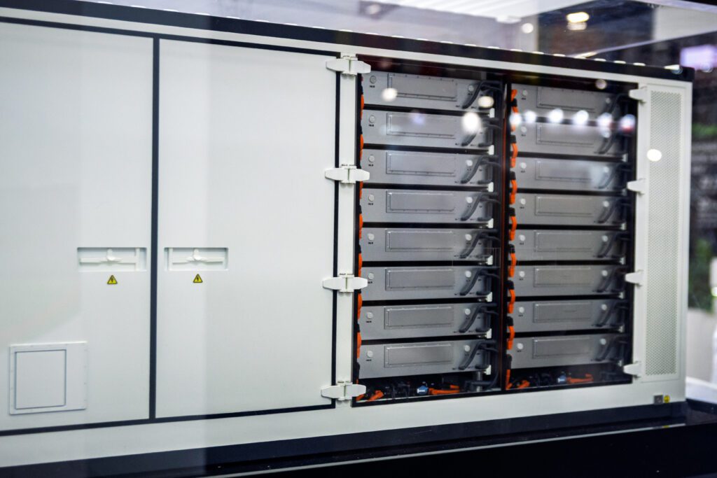 Scaling and optimizing modern battery production: The role of advanced automation and digitalization