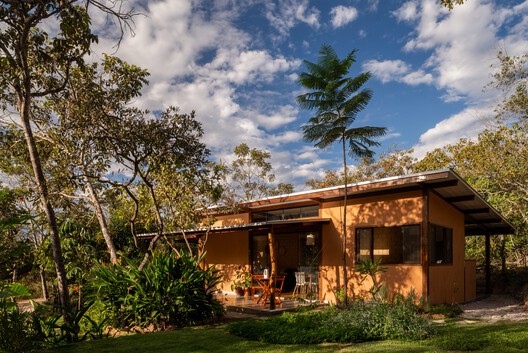Mel House / Francisco Lang Arquitetura