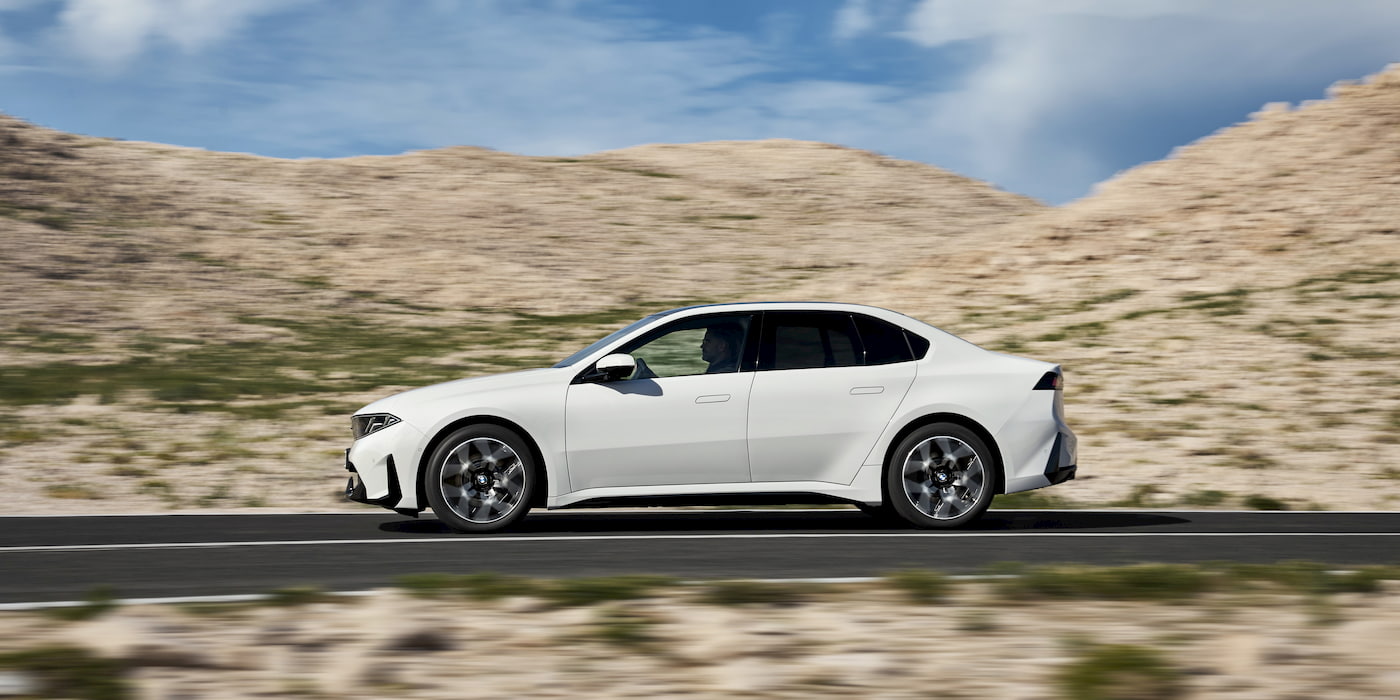 BMW i3 Touring caught for the first time, and that wagon rear is hard to miss