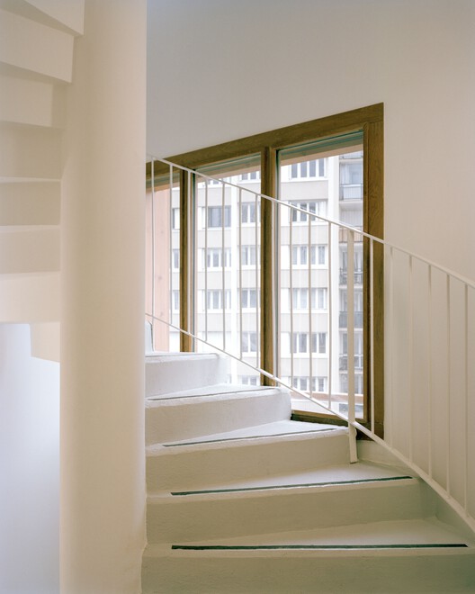 Montreuil Housing / minuit architectes