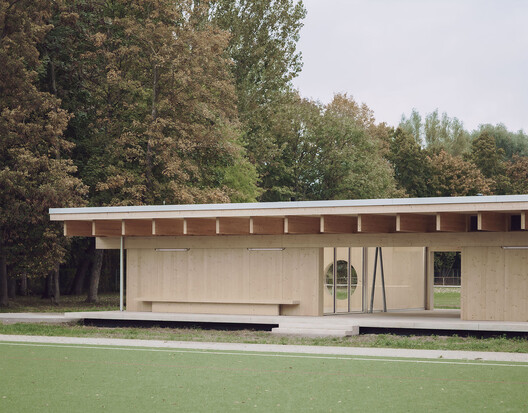 Engawa Sports facility / FAKT – Office for Architecture