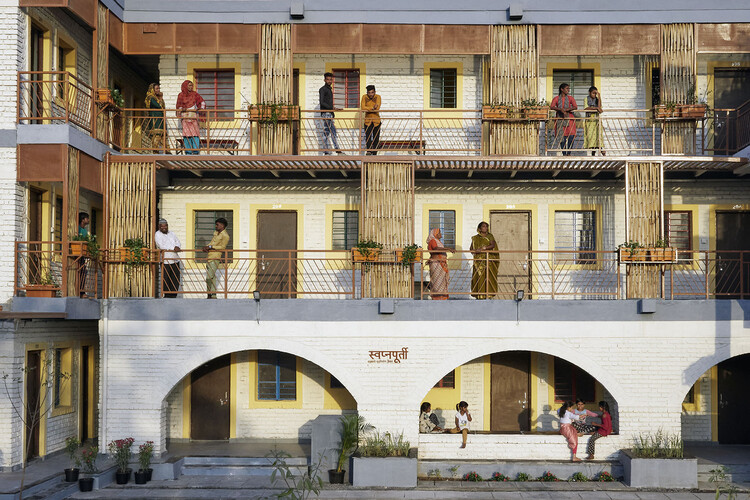When Mobility Becomes the Ground: Architecture, Adaptation, and the Search for Continuity