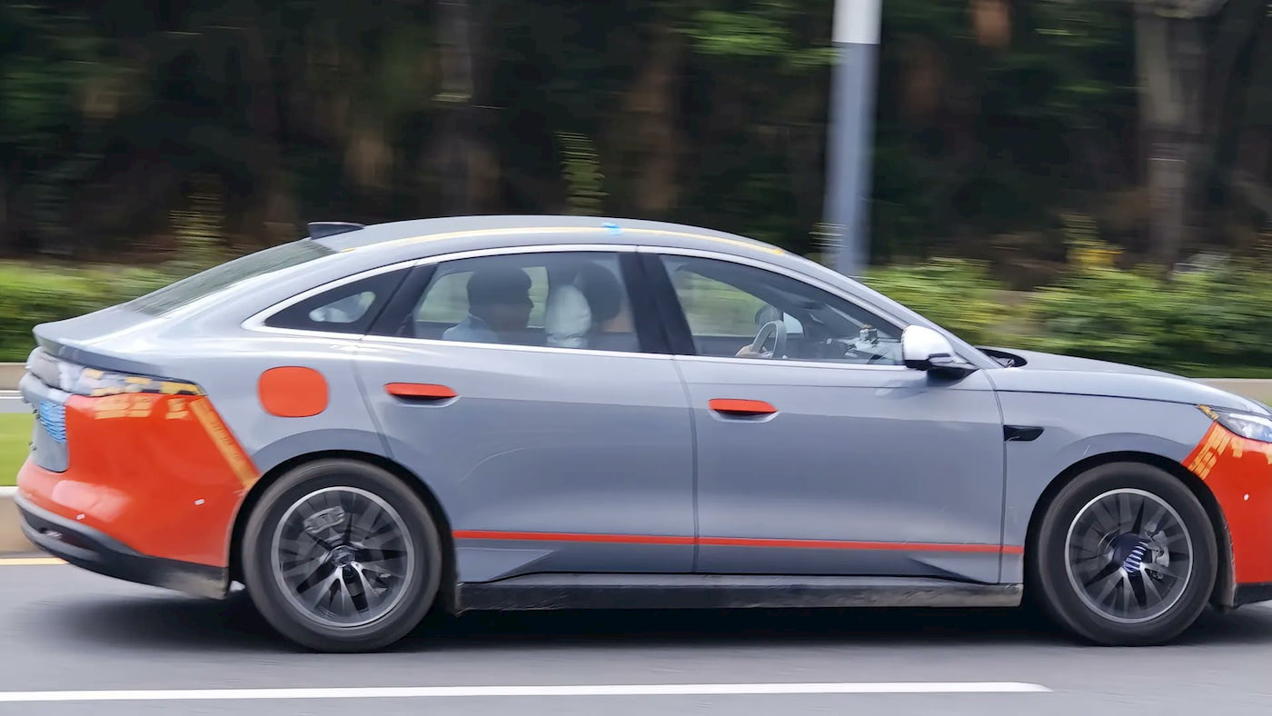 BYD’s new Qin Max EV with Flash Charging spotted for the first time