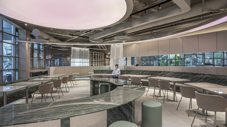 Restaurant Nectar Oum / Madarq studio