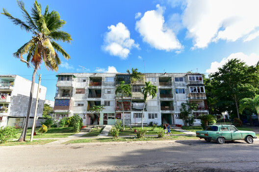 Radically Collective: The Legacy of Cuba's Microbrigadas Housing Program