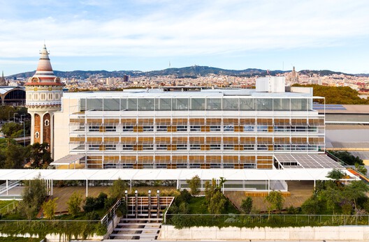 Hospital del Mar Phase 2 Expansion / PINEARQ + Brullet-De Luna Arquitectes