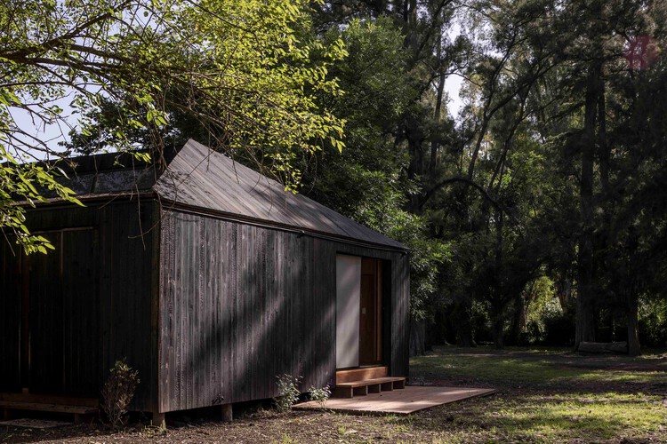 Etchegoyen House / wasingerbarletti arquitectos