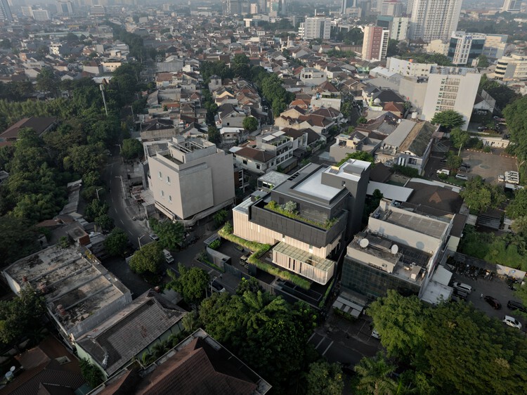 CMM (H)Office / Gets Architects