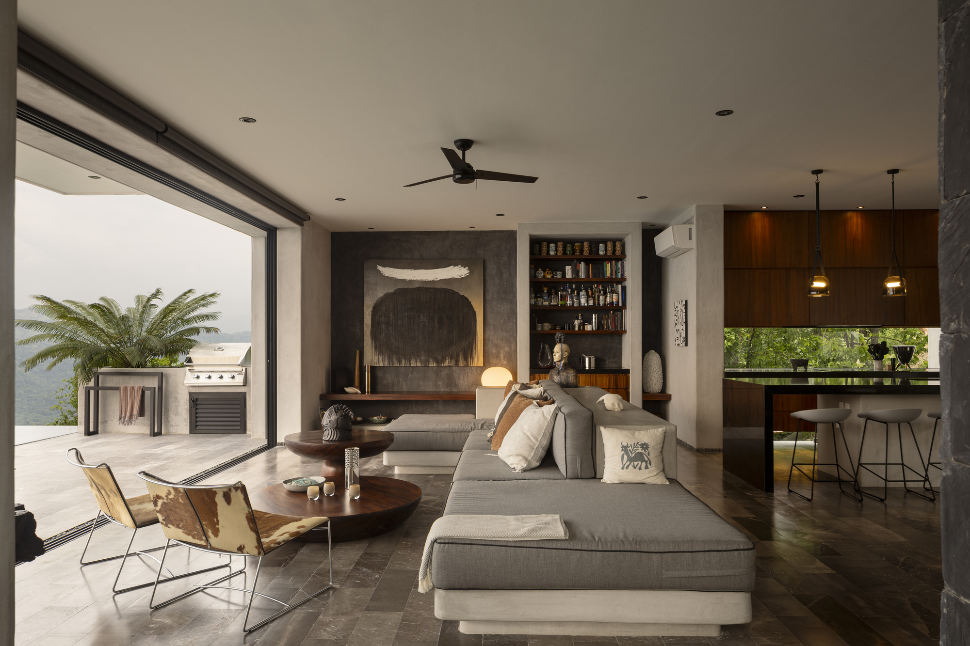 Shadows House / Seiro Arquitectos