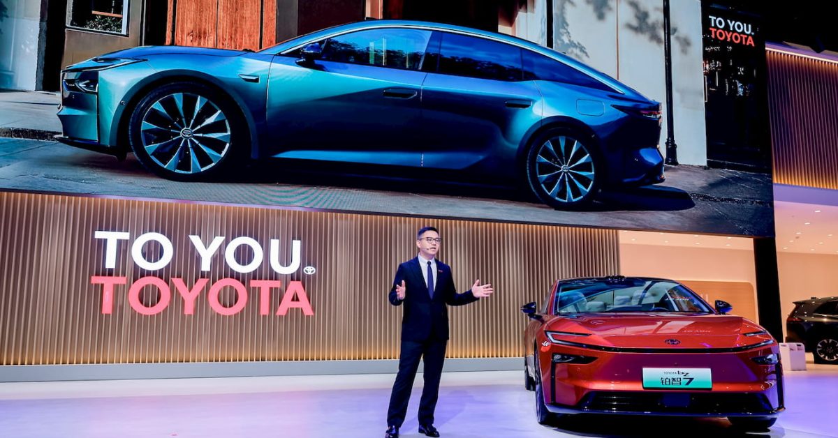 Toyota succumbs and now plans to build a new EV in China first