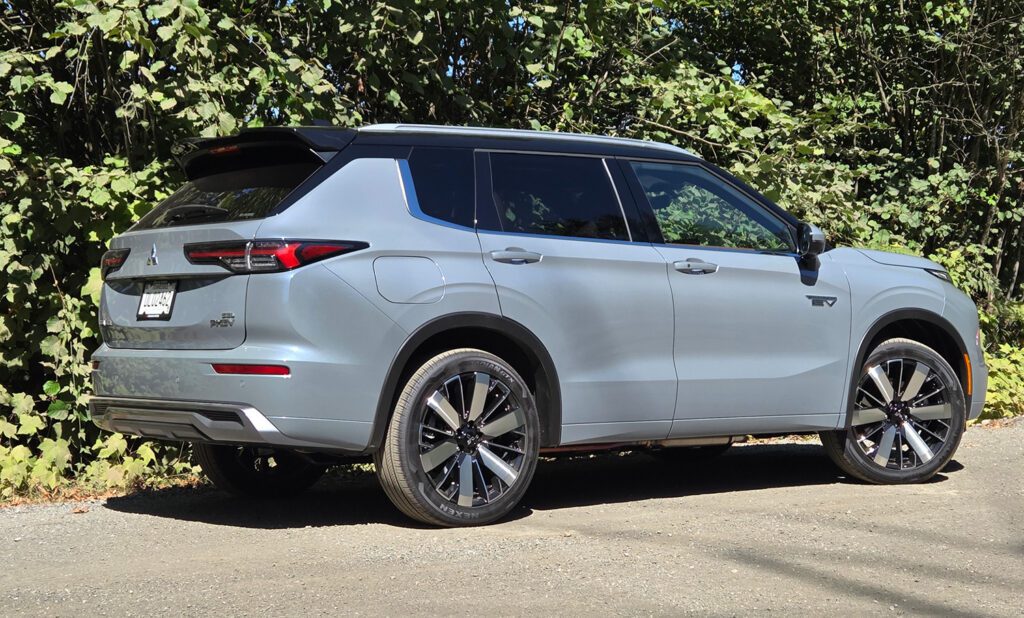 2026 Mitsubishi Outlander PHEV: First drive of updated 45-mile plug-in hybrid SUV