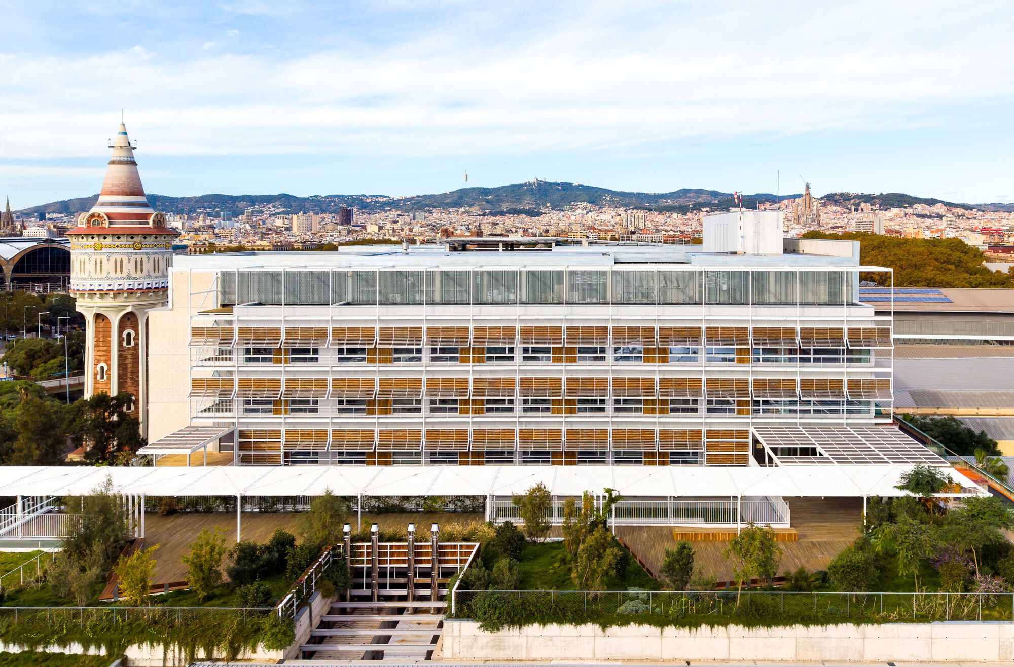 Hospital del Mar Phase 2 Expansion / PINEARQ + Brullet-De Luna Arquitectes