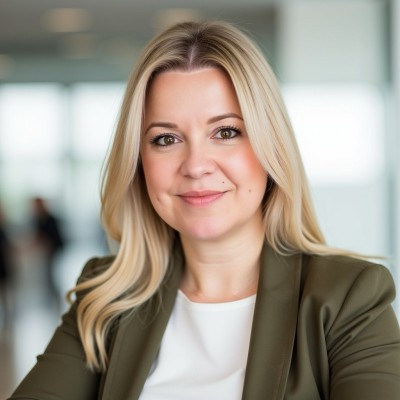 Schneider Electric Canada Strengthens Commercial Leadership to Help Customers Navigate the New Energy Landscape