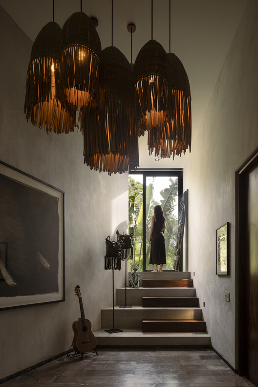 Shadows House / Seiro Arquitectos