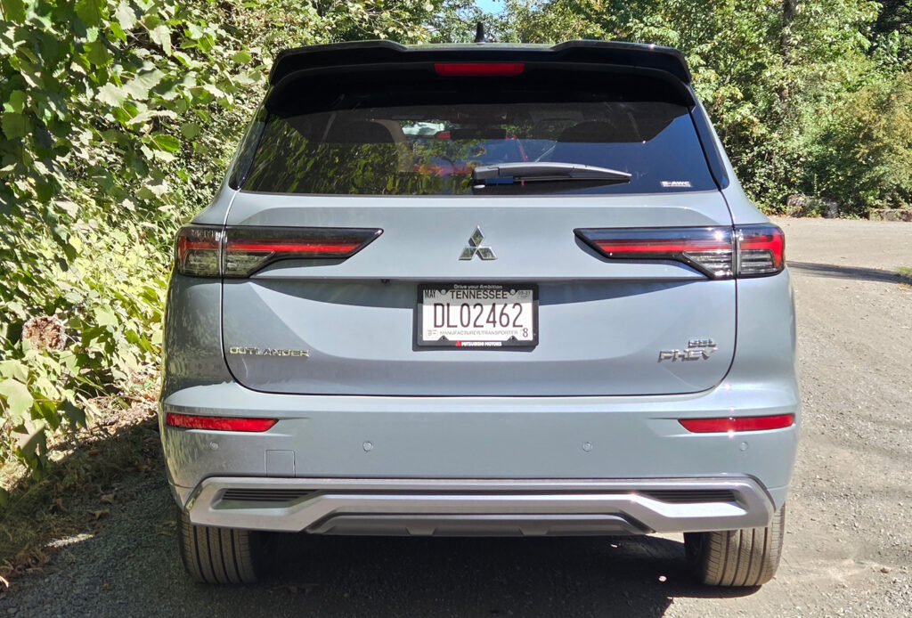 2026 Mitsubishi Outlander PHEV: First drive of updated 45-mile plug-in hybrid SUV