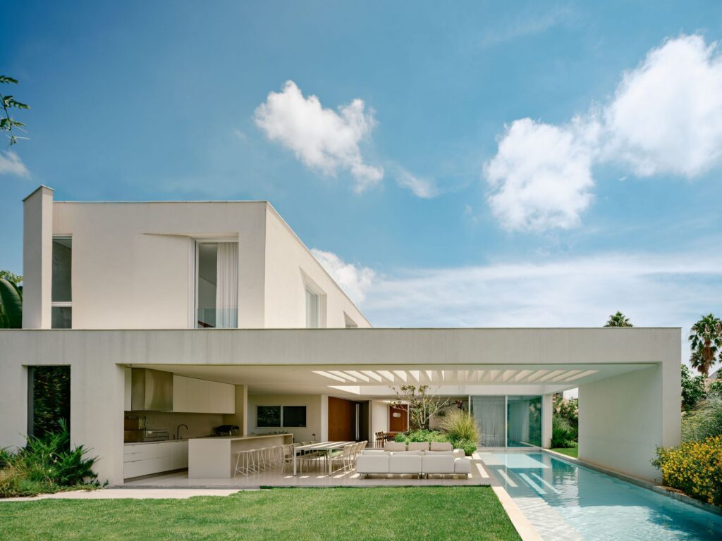 SJC House / Felipe Hess Arquitetos