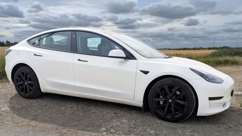 They Bought A 78,000-Mile Tesla With An Unknown Past. Then They Tested The Battery