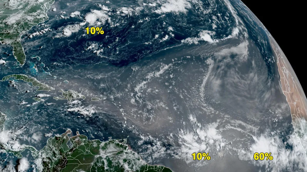 Vigilando el Atlántico: ¿Podrán las ondas tropicales que salen de África superar la cizalladura del viento?