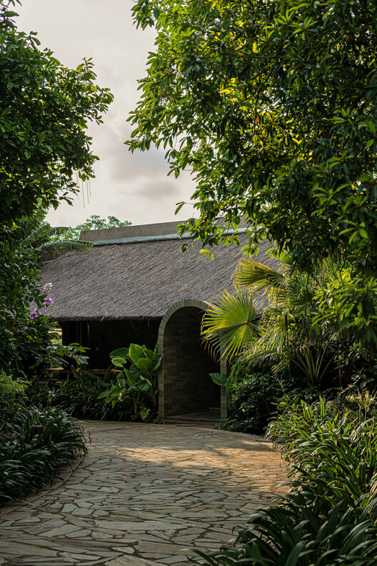 Đông Triều Retreat / NAQI & Partners