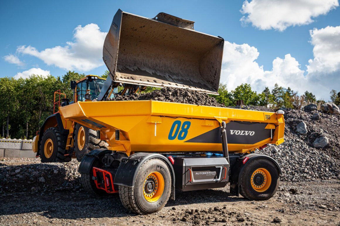 Full Self Hauling: Volvo moves 3 million tonnes of Earth, autonomously