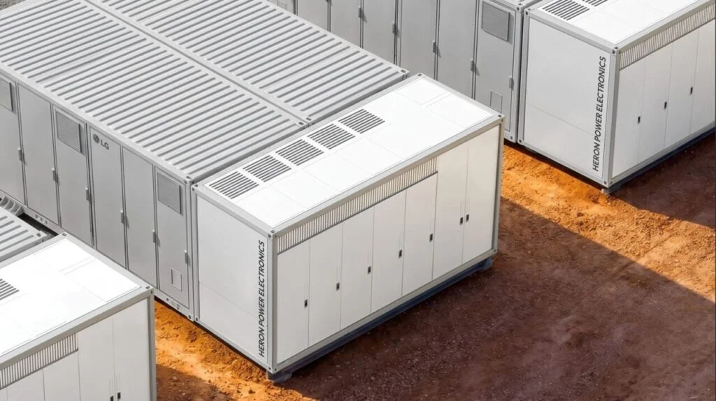 US energy storage companies secure financing and launch compliance services amid regulatory shifts