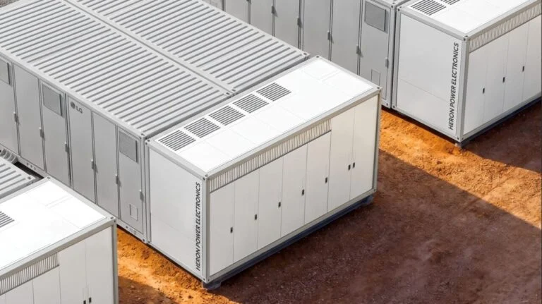 US energy storage companies secure financing and launch compliance services amid regulatory shifts