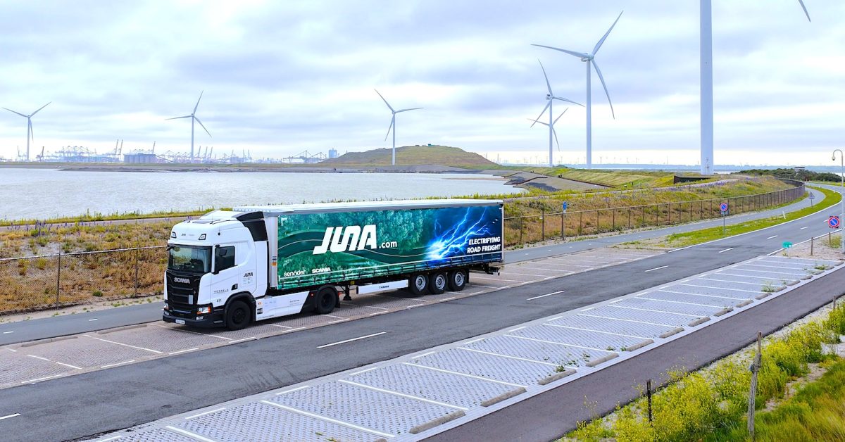 JUNA puts more than 100 Scania electric semi trucks to work