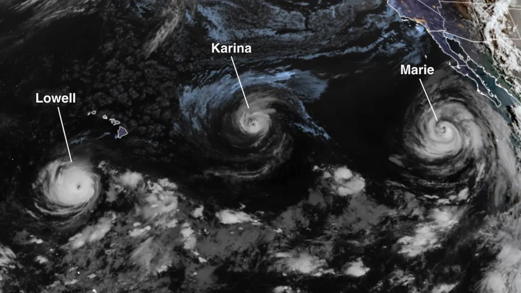 How close to Hawaii will Hurricane Lowell get?