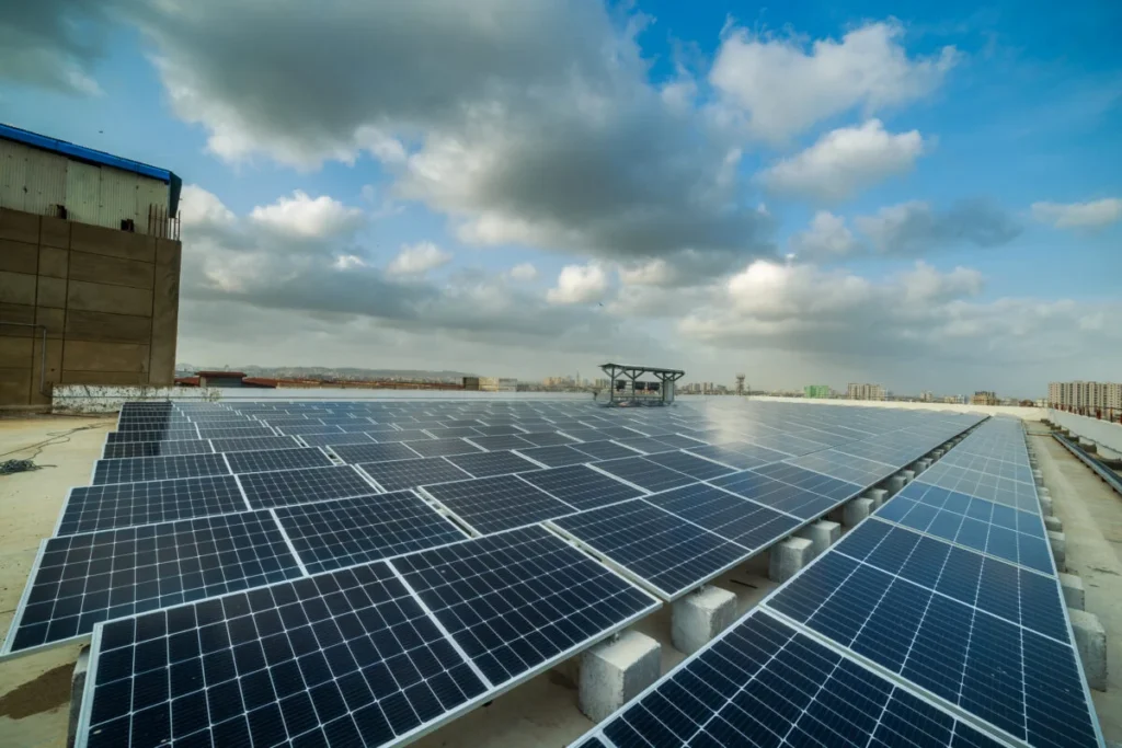 Pakistan’s regulator approves mandatory energy storage component for renewables auction