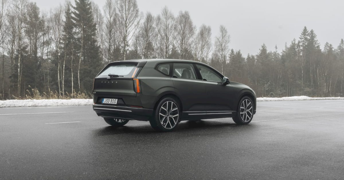 Volvo’s new midsize electric SUV is here, but it may be hard to get your hands on one